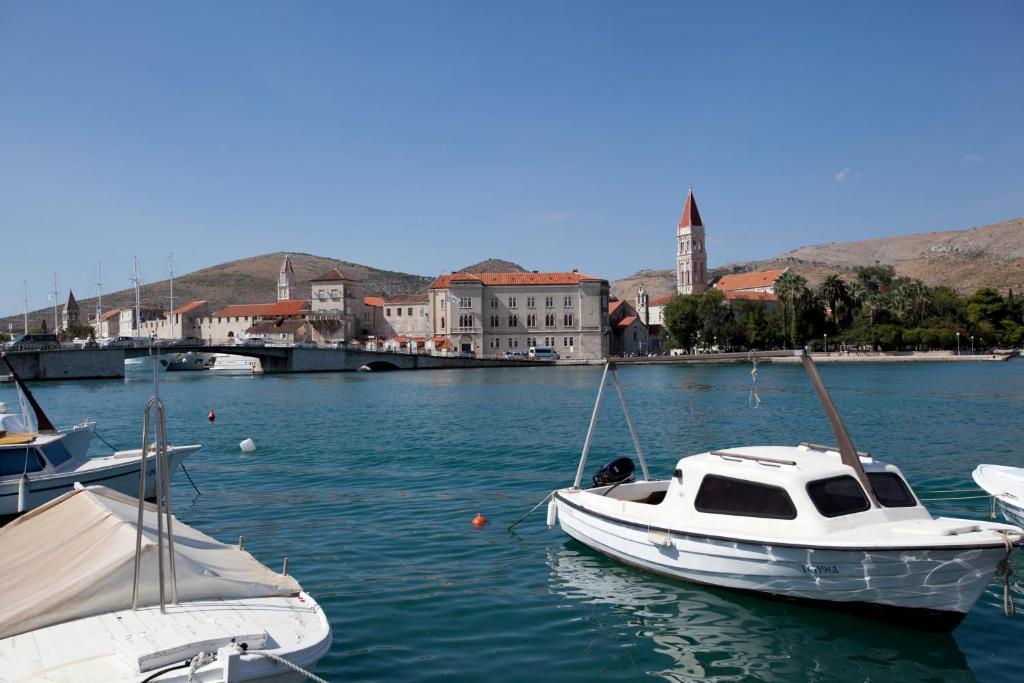 Villa Donna Τρογκίρ Εξωτερικό φωτογραφία